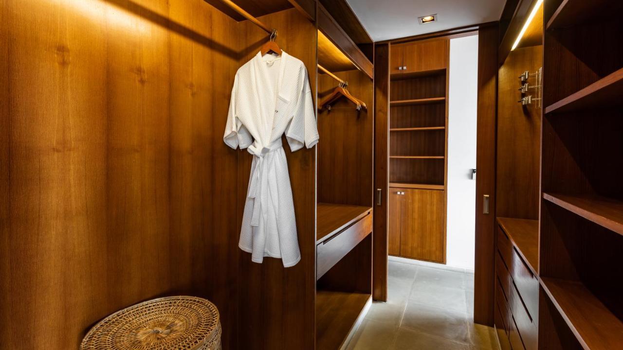 Villa Chelay Kamala Beach Eksteriør billede